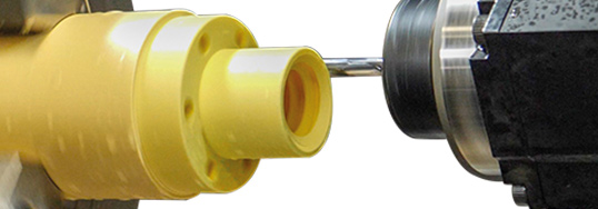 Torneamento de um componente feito de polímeros de alto desempenho iglidur®