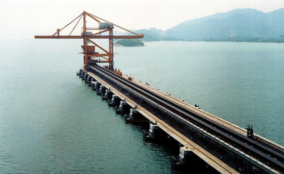 Guindaste para navio HD