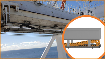 Instalação da esteira porta cabos sob a viga do guindaste