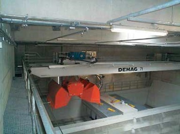 Guindaste com garras