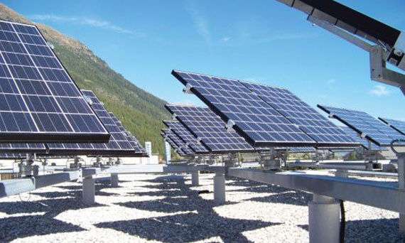 Sistema de rastreamento solar fotovoltaico