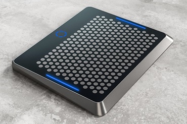 Matrix Charger com engrenagens impressas em 3D feitas de material iglidur®